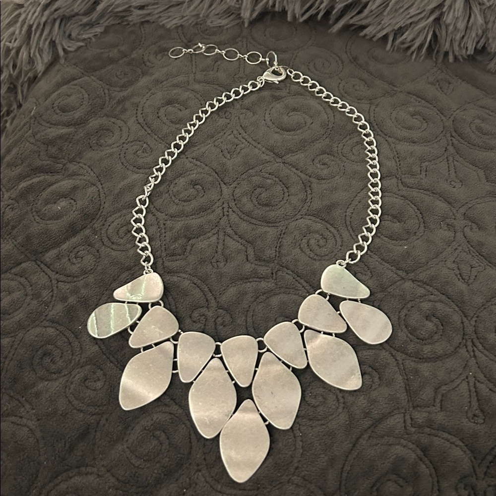 NEW Silver Statement Necklace